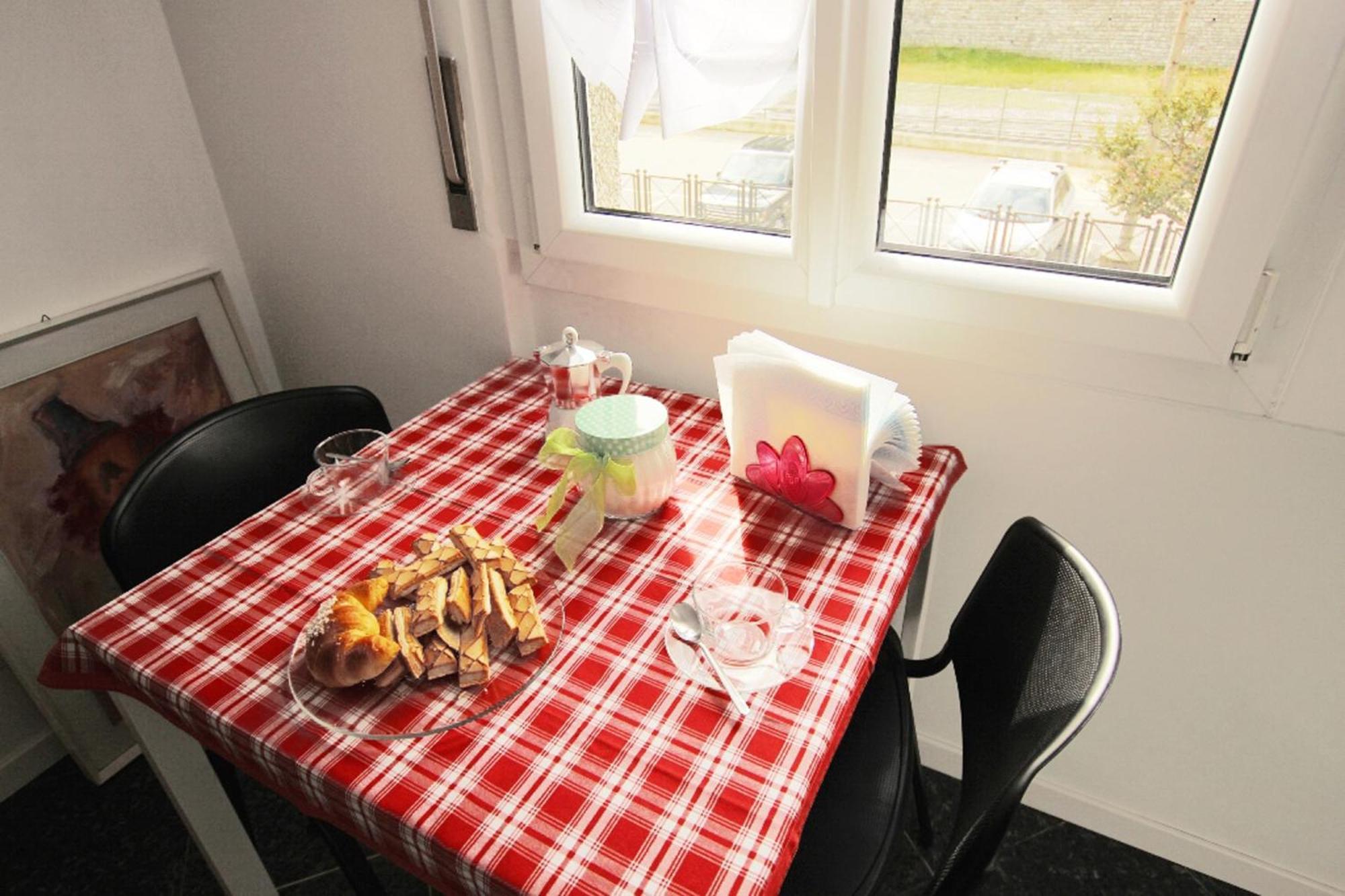 Residenza Manzoni Como Centre Eksteriør bilde